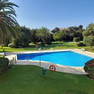  Appartement With Pool Near The